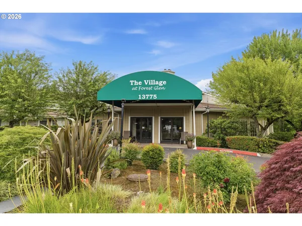 $119,000 | 13775 Southwest Scholls Ferry Road, Unit 217, Beaverton, OR 97008
