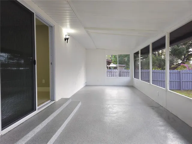 $349,900 | 113 East Pearl Street, Minneola, FL 34715