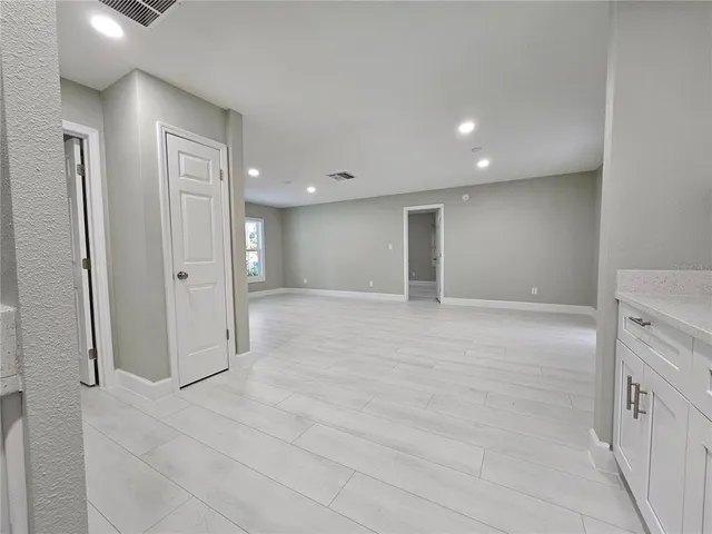 $349,900 | 113 East Pearl Street, Minneola, FL 34715