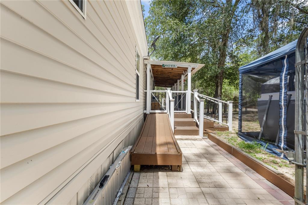 106 Arrowhead Point Road Hawthorne, FL 32640 - Photo 30 of 38