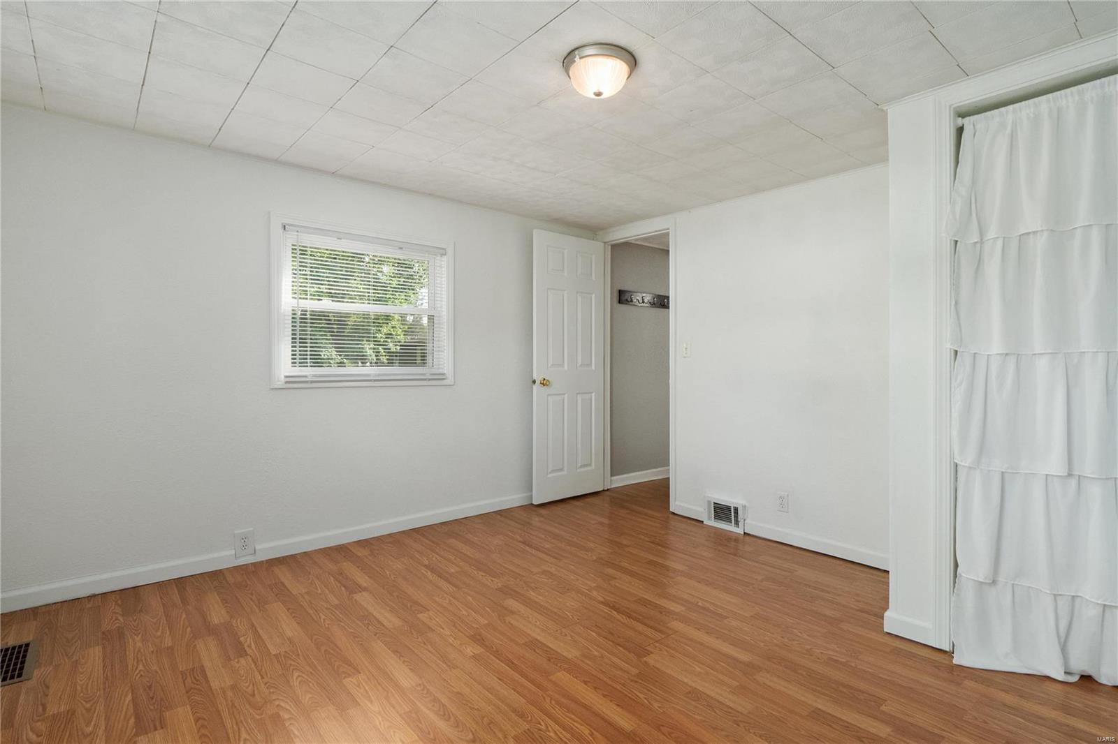 112 3rd Avenue Edwardsville, IL 62025 - Photo 13 of 21