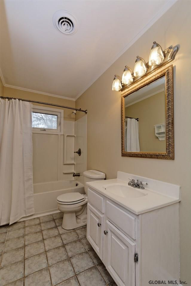 1 Abby Road Colonie, NY 12110 - Photo 21 of 25 Photo 21