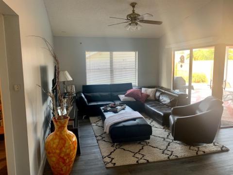 9102 Bedford Drive Boca Raton, FL 33434 - Photo 6 of 14 IMG_2281