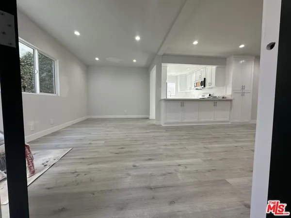 $3,450 | 8360 Blackburn Avenue, Unit 2, Los Angeles, CA 90048