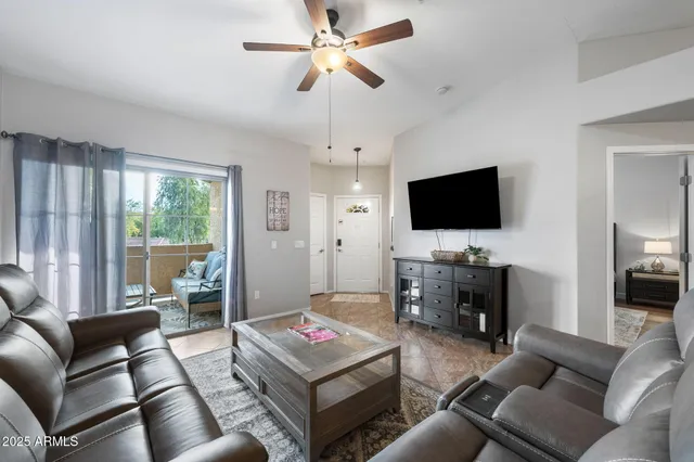 $4,000 | 10136 East Southern Avenue, Unit 2037, Mesa, AZ 85209