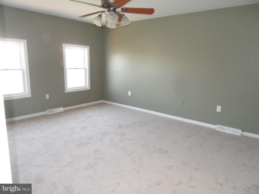 1015 Landis Road Elizabethtown, PA 17022 - Photo 13 of 24