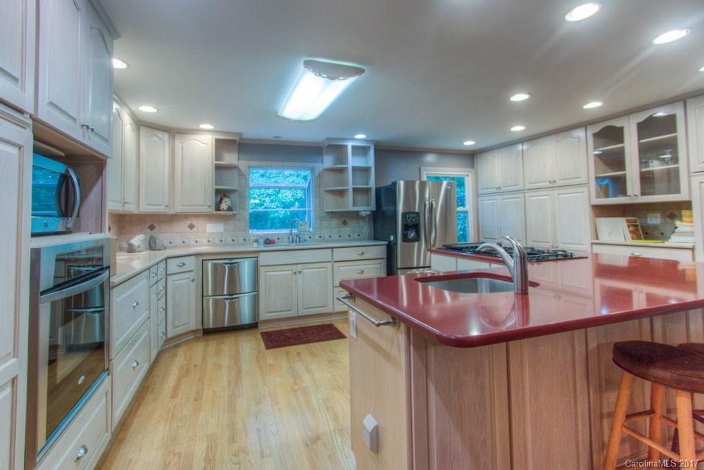 718 Avondale Road Gastonia, NC 28054 - Photo 5 of 24 Gallery Image 5