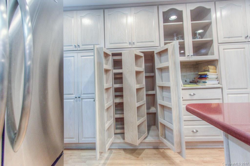 718 Avondale Road Gastonia, NC 28054 - Photo 7 of 24 Gallery Image 7
