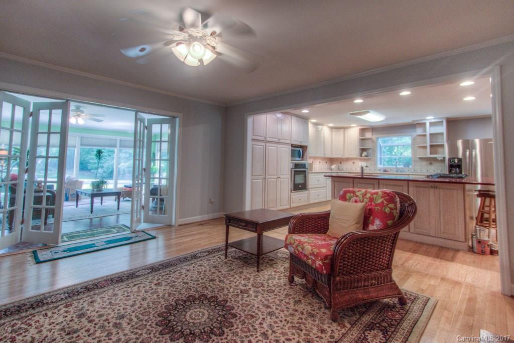 718 Avondale Road Gastonia, NC 28054 - Photo 10 of 24 Gallery Image 10