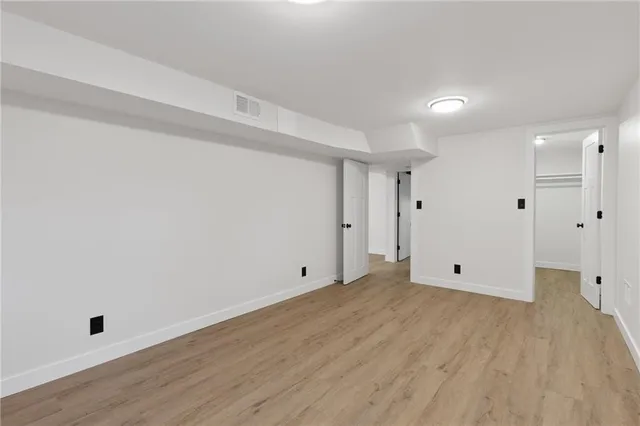 $337,900 | 4300 East 104th Street, Kansas City, MO 64137