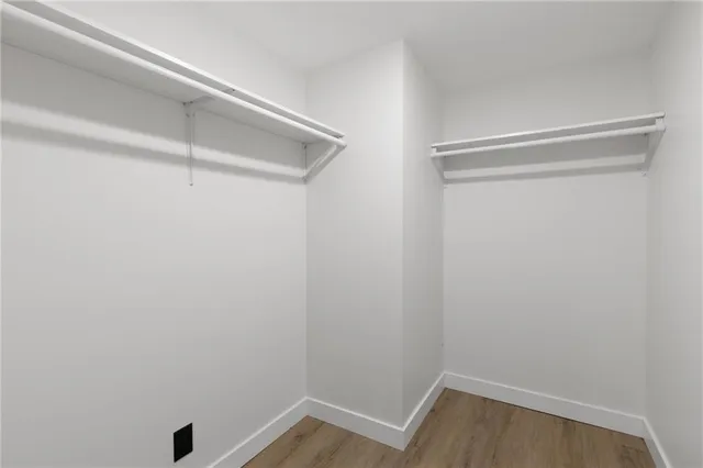 $337,900 | 4300 East 104th Street, Kansas City, MO 64137