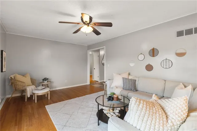 $337,900 | 4300 East 104th Street, Kansas City, MO 64137