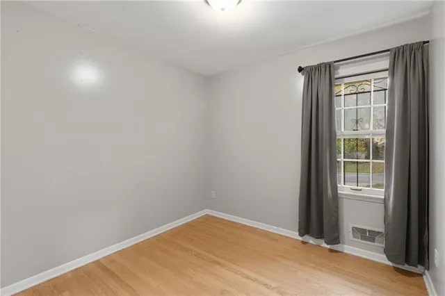 $337,900 | 4300 East 104th Street, Kansas City, MO 64137