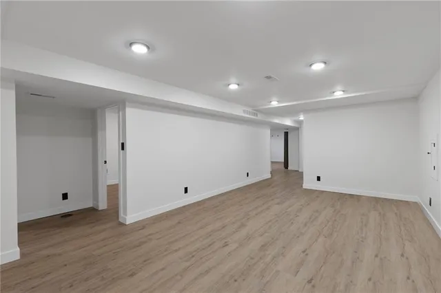 $337,900 | 4300 East 104th Street, Kansas City, MO 64137