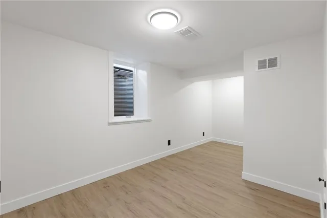 $337,900 | 4300 East 104th Street, Kansas City, MO 64137