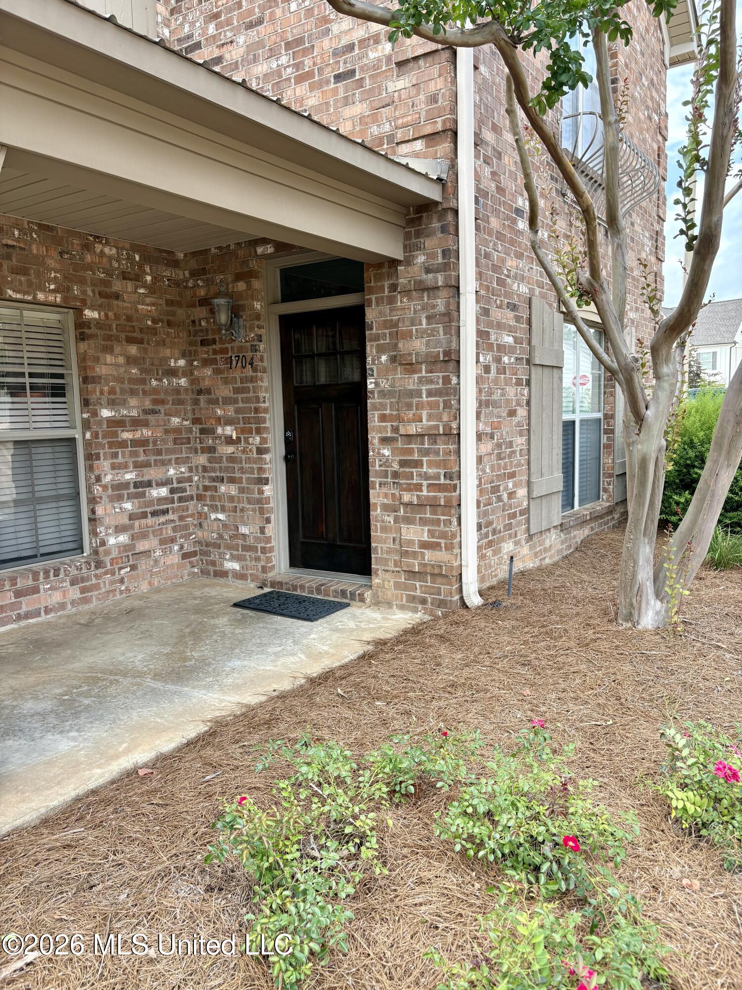 2150 Anderson Road, Unit 1704 Oxford, MS 38655 - Photo 1 of 20 IMG_2742