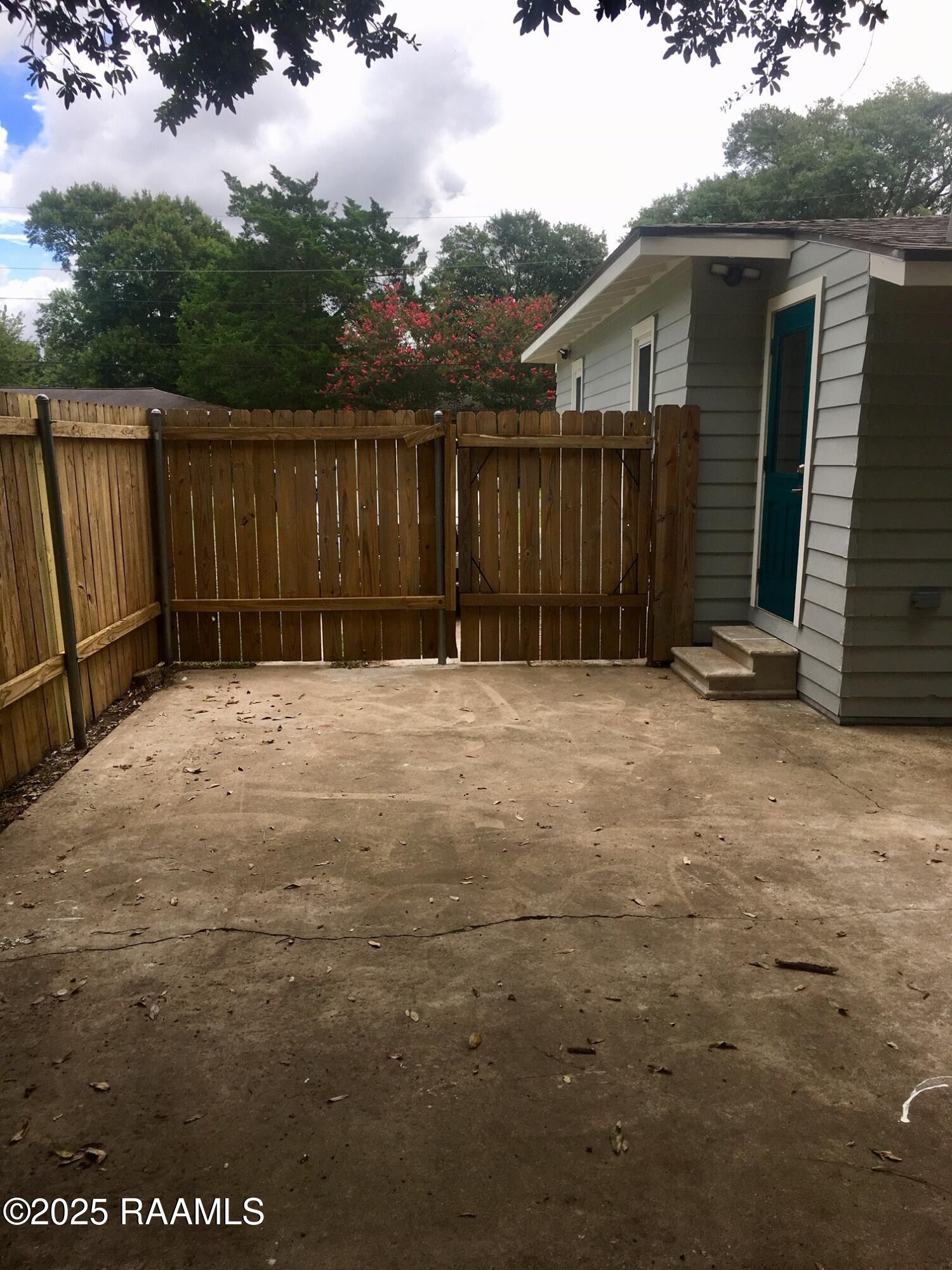 225 Downing Street Lafayette, LA 70506 - Photo 16 of 16 115