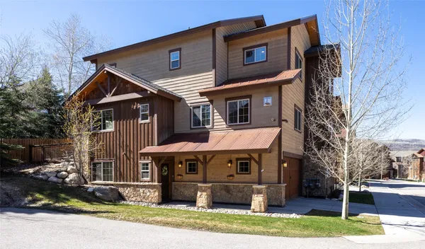 $1,500,000 | 455 Willett Heights Court, Unit 26, Steamboat Springs, CO 80487