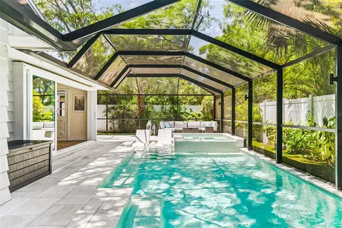 $1,575,000 | 2215 Hibiscus Street, Sarasota, FL 34239