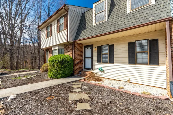 $179,900 | 15 Beacon Court, Lynchburg, VA 24502