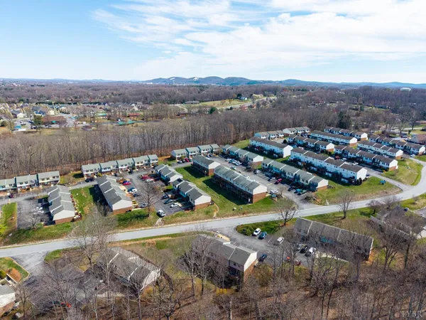 $179,900 | 15 Beacon Court, Lynchburg, VA 24502