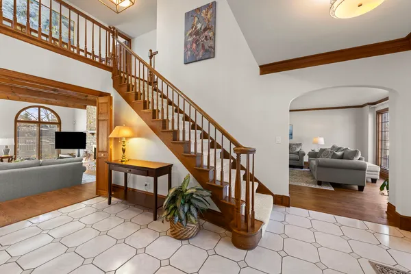 a view of entryway and hall