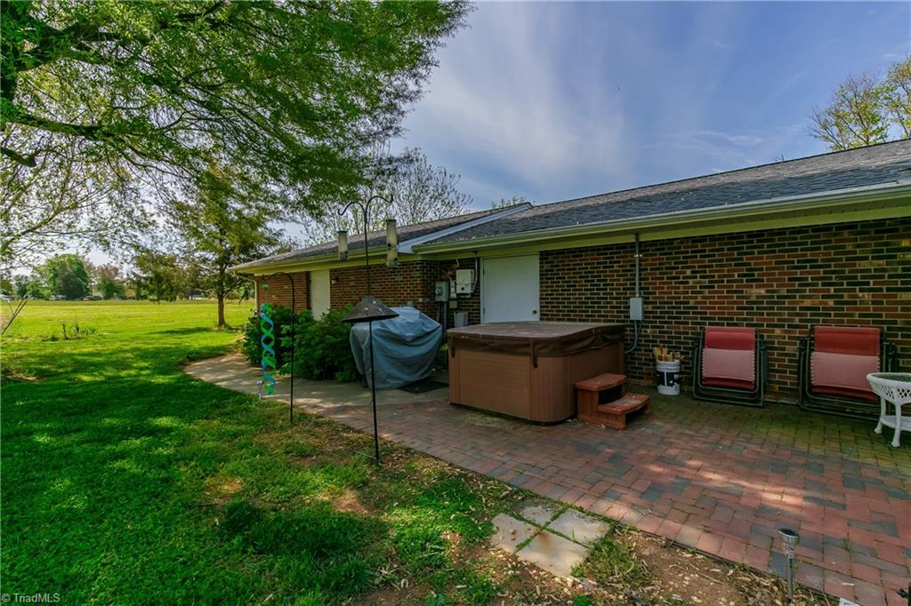 4417 Burch Bridge Road Burlington, NC 27217 - Photo 22 of 28 Gallery Image 22
