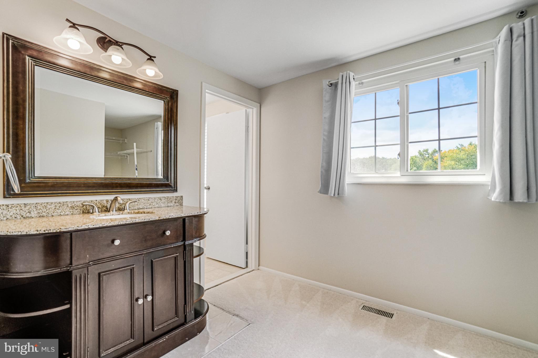 7307 Bonniemill Lane Springfield, VA 22150 - Photo 29 of 61 Primary Bathroom
