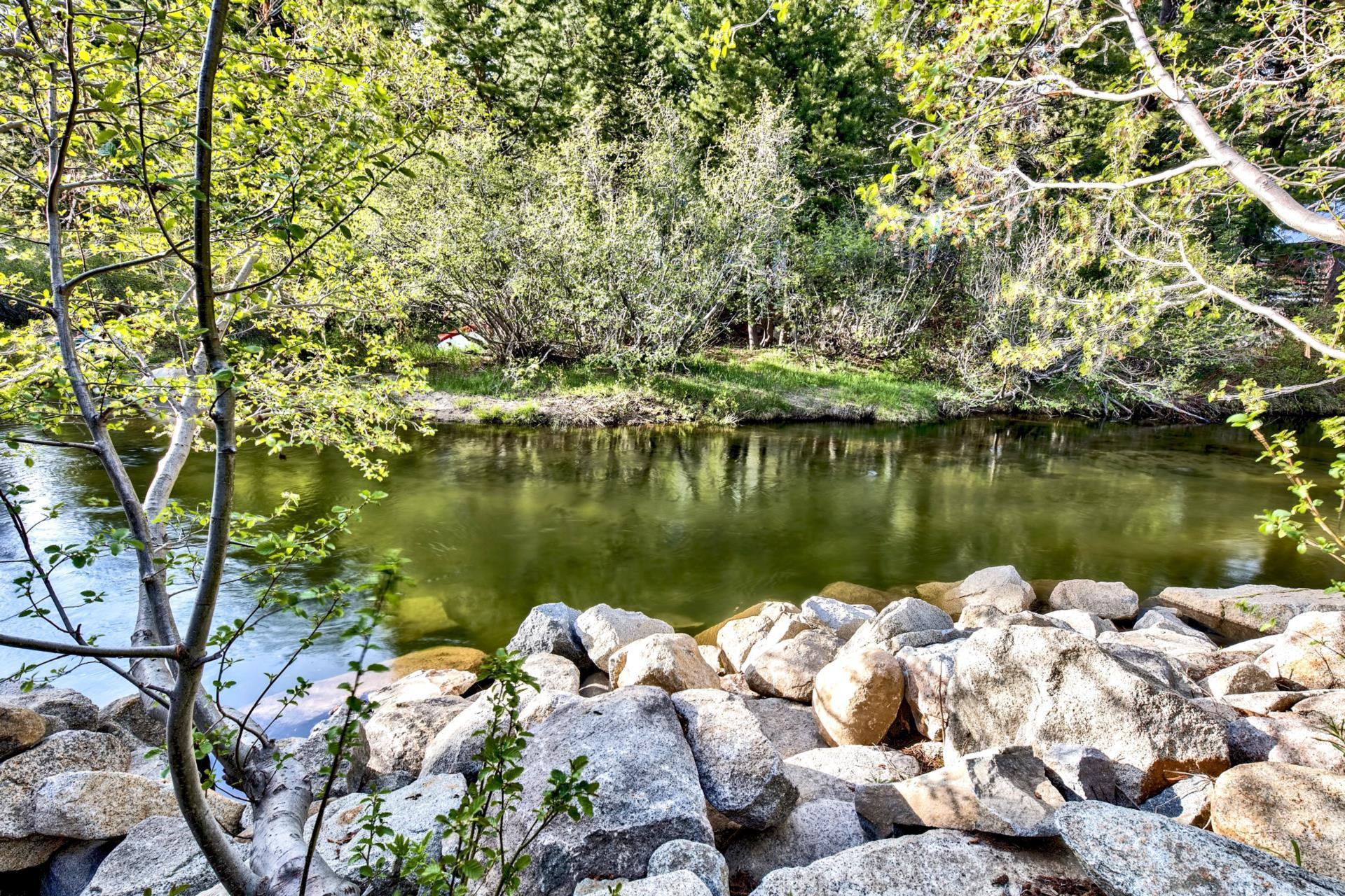 16150 Pine Street Truckee, CA 96161 - Photo 20 of 21 a view of a lake with sitting area