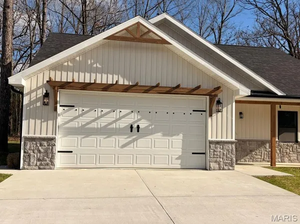 $264,900 | 231 Ruth Harris Lane, Poplar Bluff, MO 63901