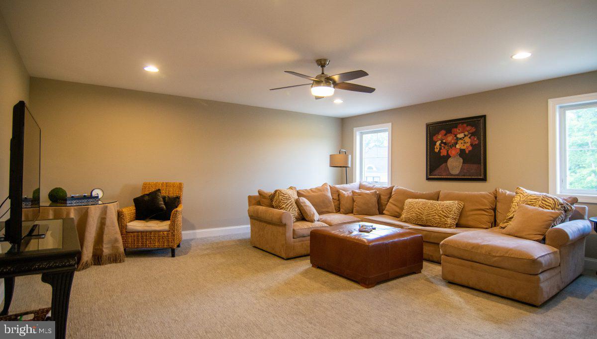 6532 Plowman Ridge Harrisburg, PA 17112 - Photo 22 of 25 Gallery Image 22
