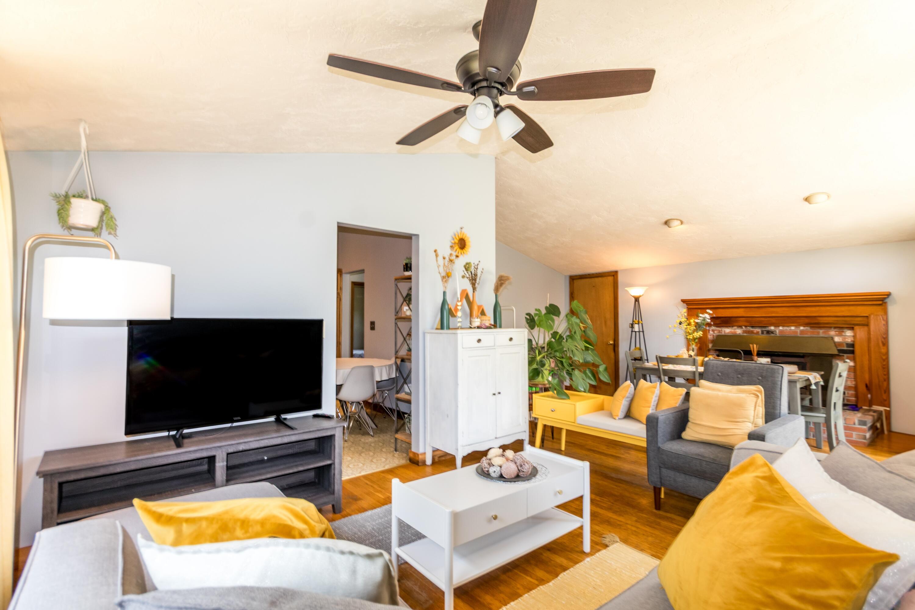 32 North Carver Road West Wareham, MA 02576 - Photo 40 of 42 a living room with furniture and a flat screen tv