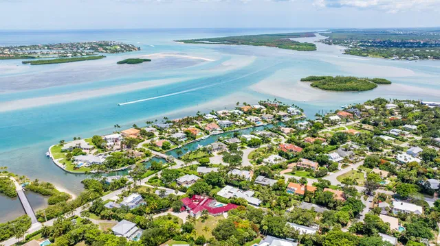 $3,495,000 | 7 Island Road, Sewall's Point, FL 34996