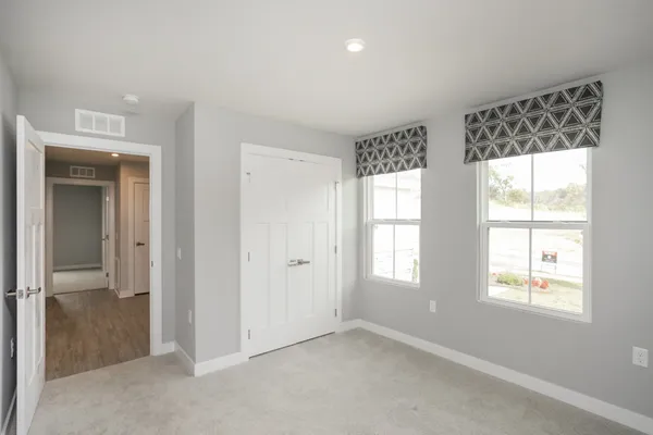 $2,000 | 711 Cottage Drive, Columbia, TN 38401