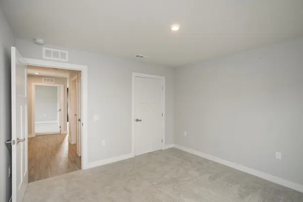$2,000 | 711 Cottage Drive, Columbia, TN 38401