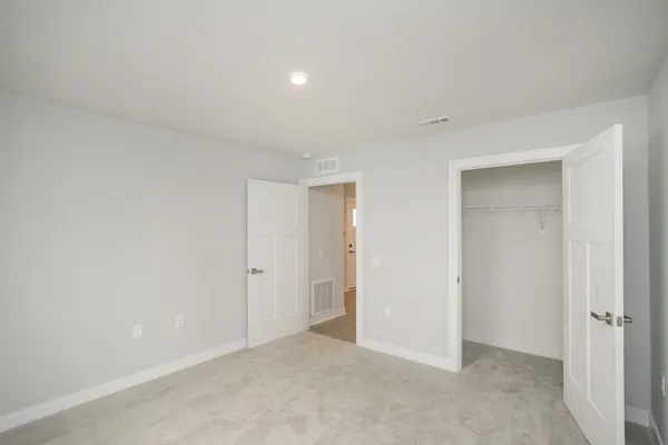 $2,000 | 711 Cottage Drive, Columbia, TN 38401