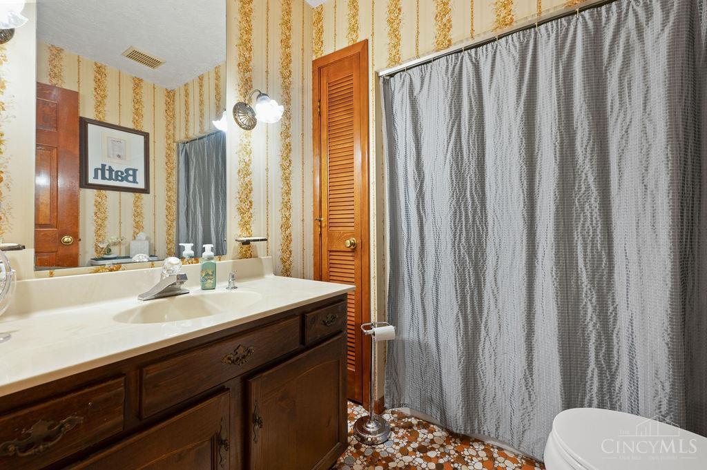 11049 Flora Road Harrison, OH 45030 - Photo 18 of 42 Gallery Image 18