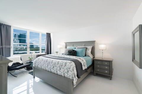 100 Lincoln Road, Unit 739 Miami Beach, FL 33139 - Photo 10 of 33 Gallery Image 10