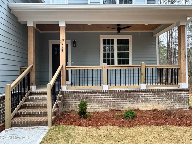 $395,000 | 727 Heartleaf Court, Vass, NC 28394