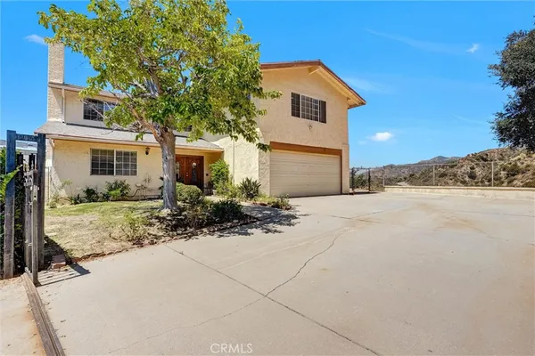 $1,050,000 | 13487 Trego Place, Sylmar, CA 91342