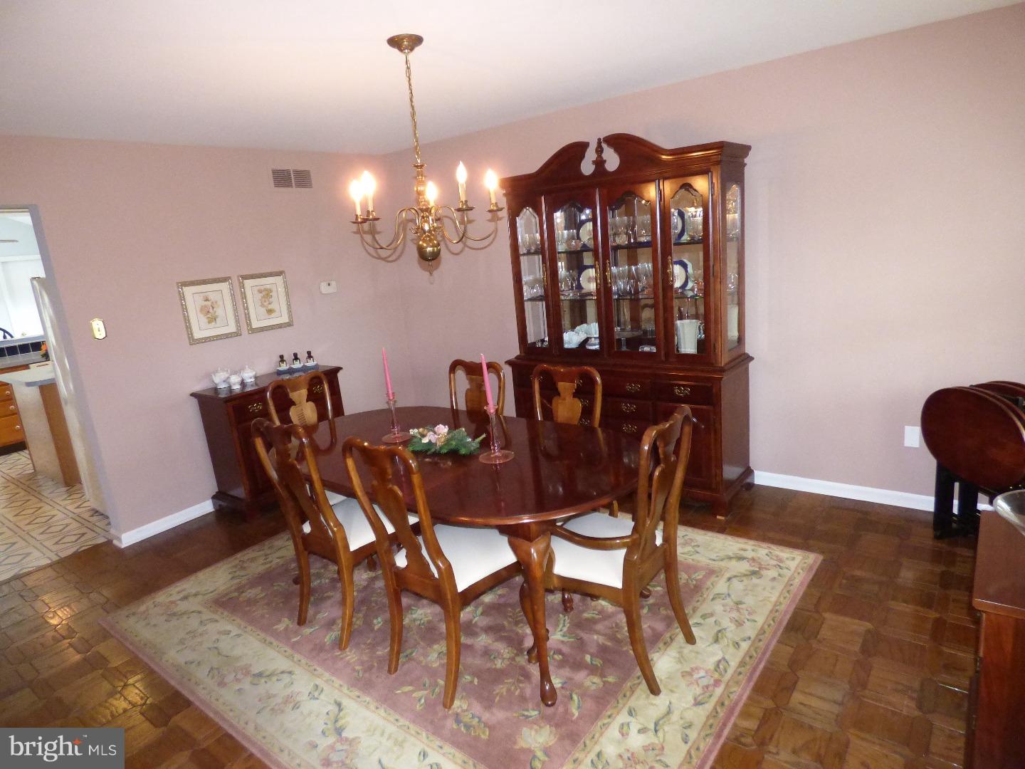 848 Valley Road Warrington, PA 18976 - Photo 8 of 25 Gallery Image 8