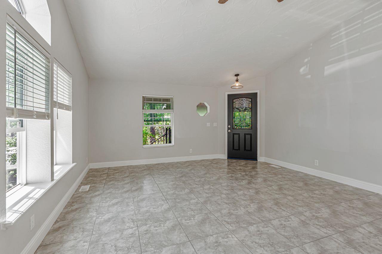 571 B Lane Applegate, CA 95703 - Photo 18 of 85