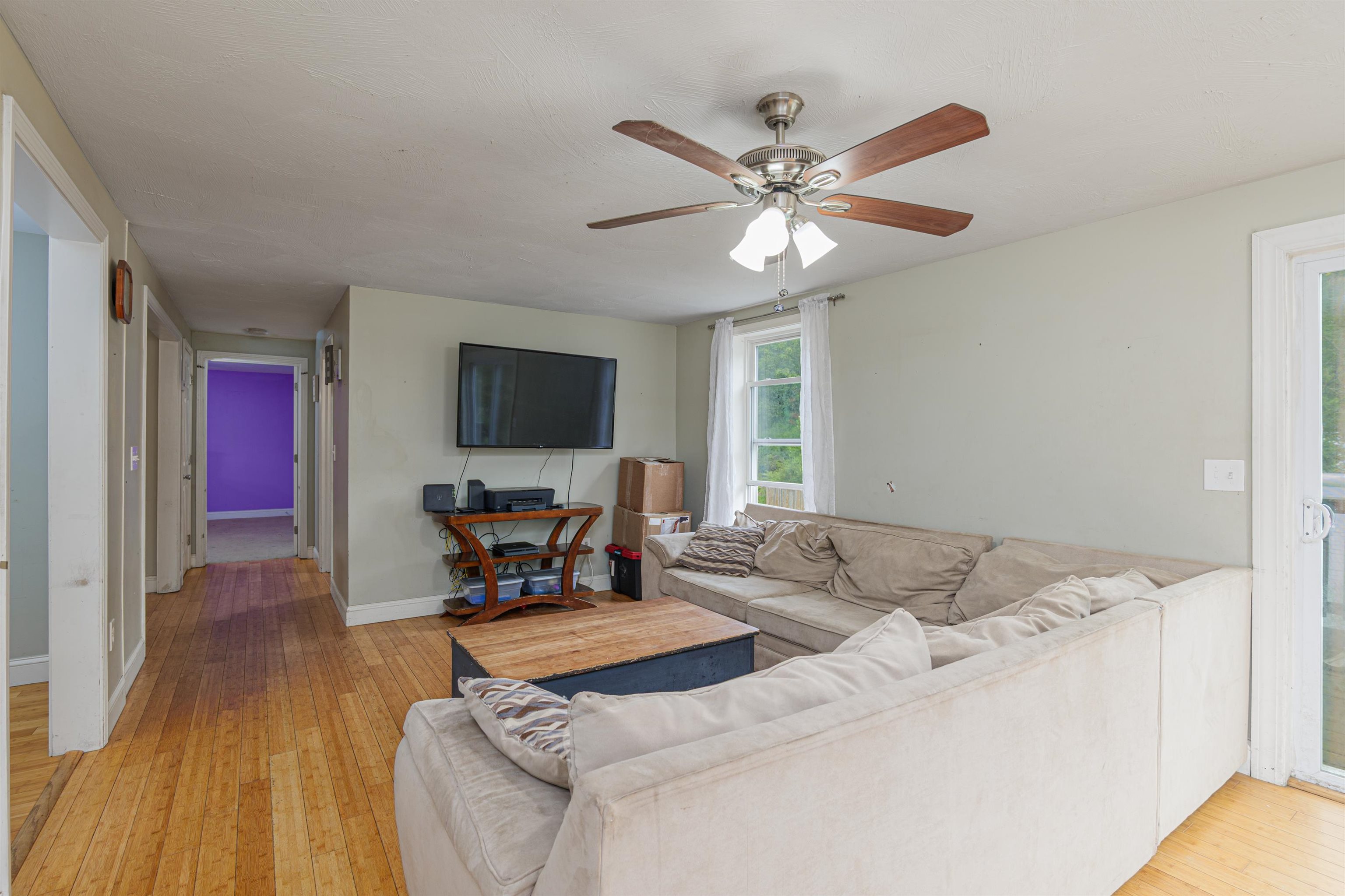 69 Longhill Road Raymond, NH 03077 - Photo 8 of 33