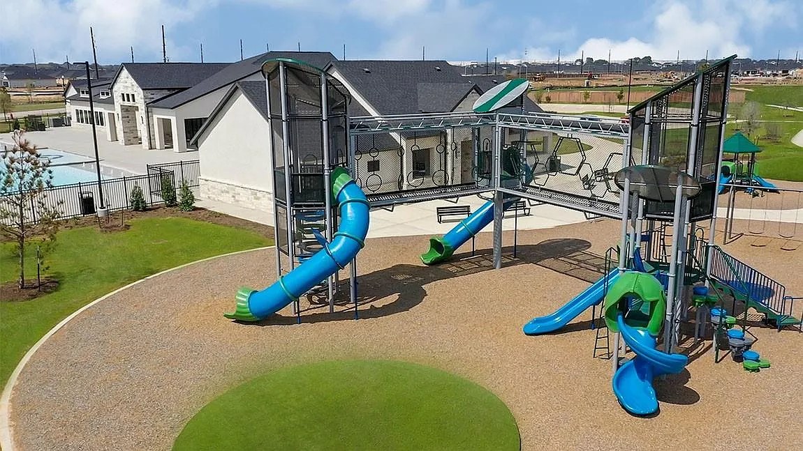 3702 Birtley Bnd Way Fulshear, TX 77441 - Photo 25 of 26 an aerial view of a house with swimming pool