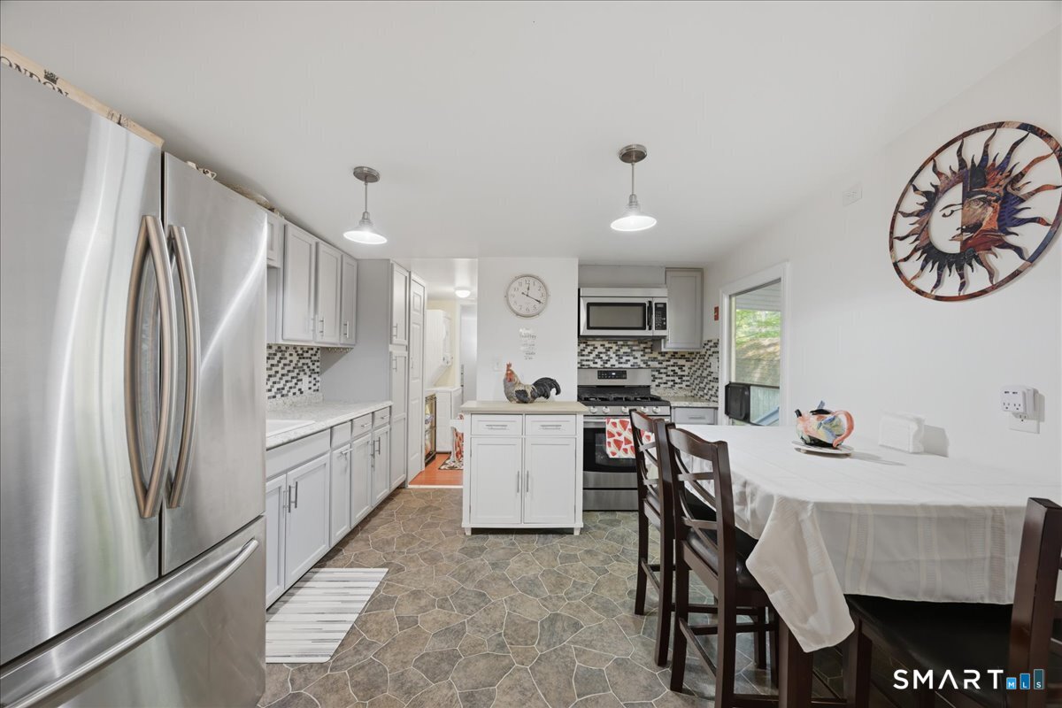 26 Long Drive Windham, CT 06256 - Photo 22 of 33