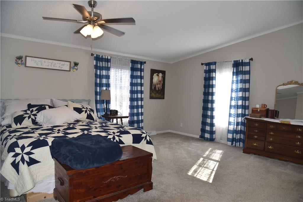 621 Southern Road King, NC 27021 - Photo 13 of 27