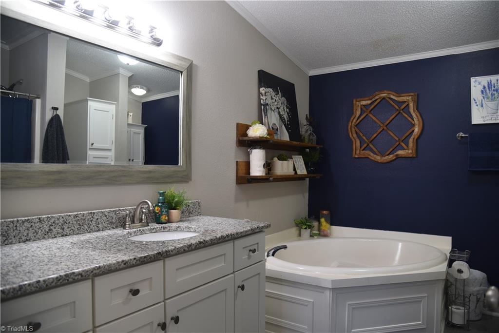 621 Southern Road King, NC 27021 - Photo 16 of 27