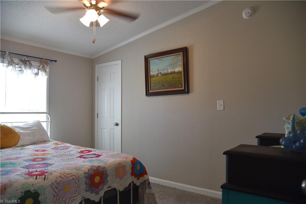 621 Southern Road King, NC 27021 - Photo 18 of 27