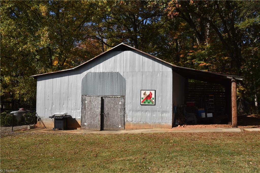 621 Southern Road King, NC 27021 - Photo 26 of 27