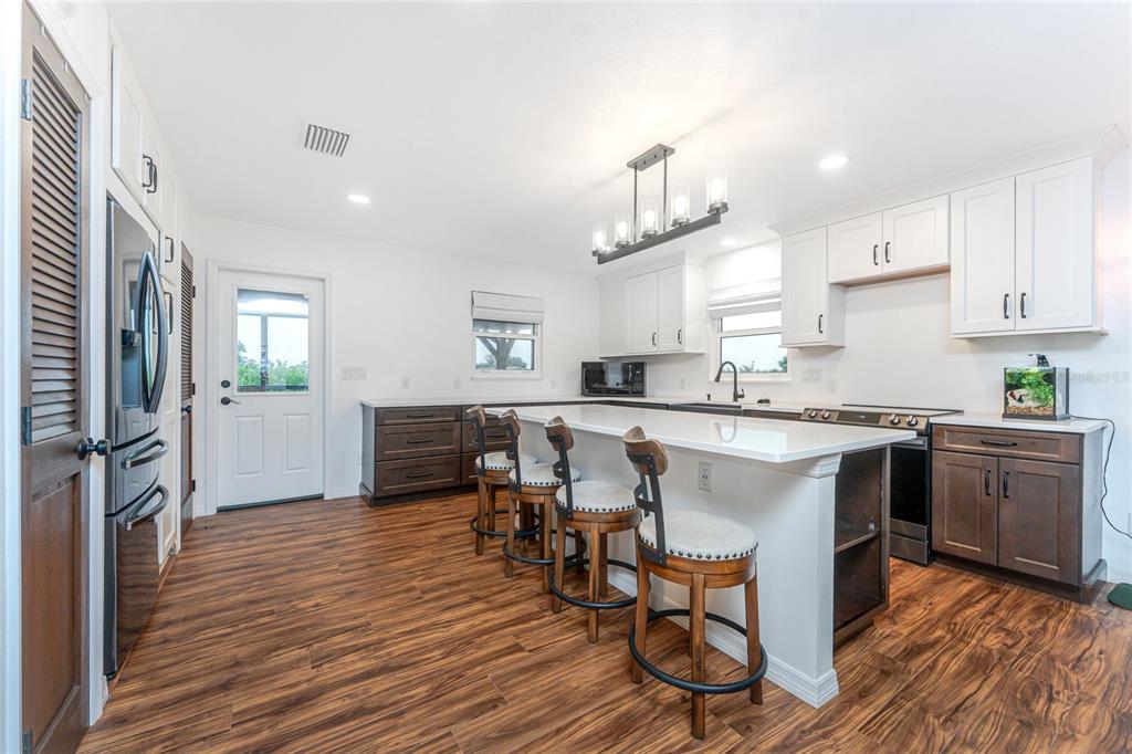 3129 Banyan Way Punta Gorda, FL 33950 - Photo 6 of 52